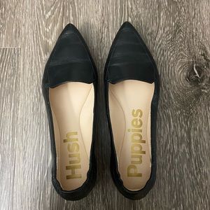 Hush Puppies black leather flats size 7 wide